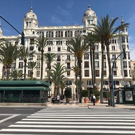 Apartamento Casaturis En El Corazon De Alicante A118 المظهر الخارجي الصورة